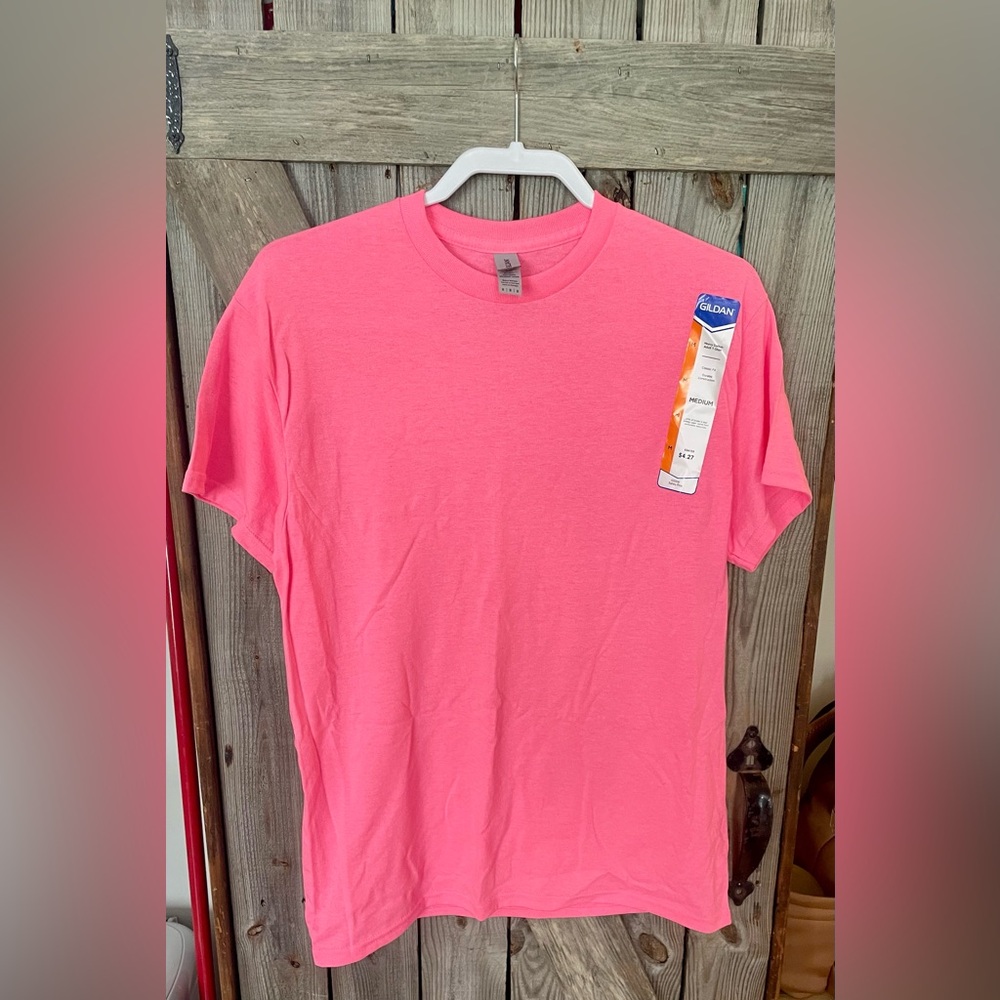 Gildan Vibrant Pink Short Sleeve Tee